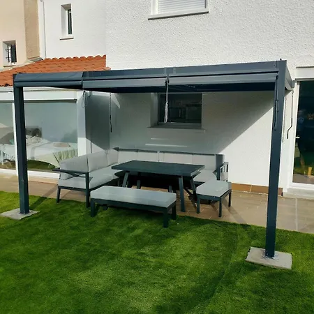 House With 5 Bedrooms And Hot Tub Appartement