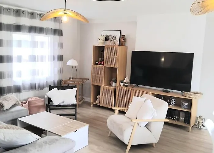 House With 5 Bedrooms And Hot Tub Apartamento